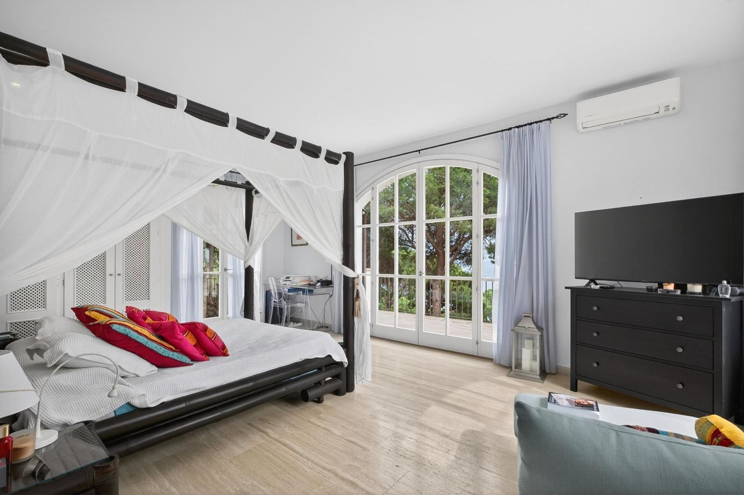 House in Sant Feliu de Guixols, Girona, Spain 4 bedrooms, 501 sq.m. No. 167725