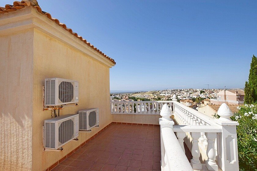 Villa a Ciudad Quesada, Alicante, Spagna 3 camere da letto, 123 mq. N° 103697