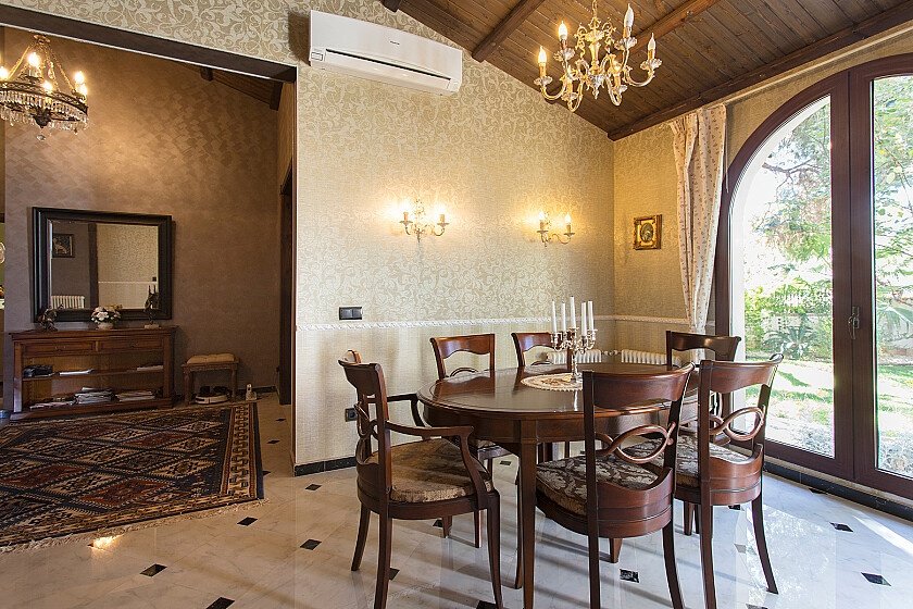 Villa in Punta Prima, Alicante, Spain 4 bedrooms, 243 sq.m. No. 103686