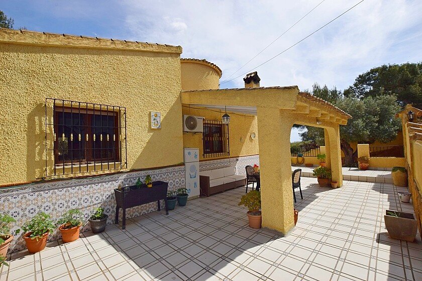 Villa à Villamartin, Alicante, Espagne 6 chambres, 250 m2 No. 103685