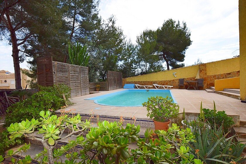 Villa à Villamartin, Alicante, Espagne 6 chambres, 250 m2 No. 103685
