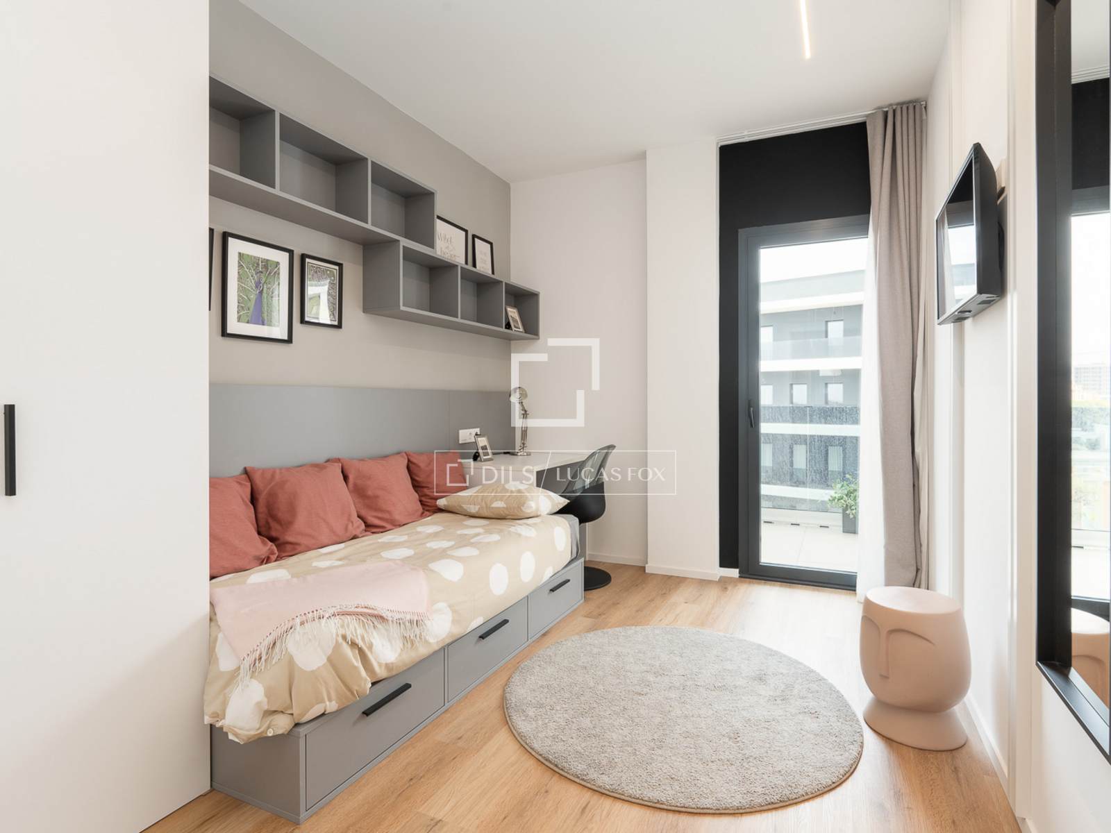 Penthouse in Barcelona, Spain 4 bedrooms, 117 sq.m. No. 192763