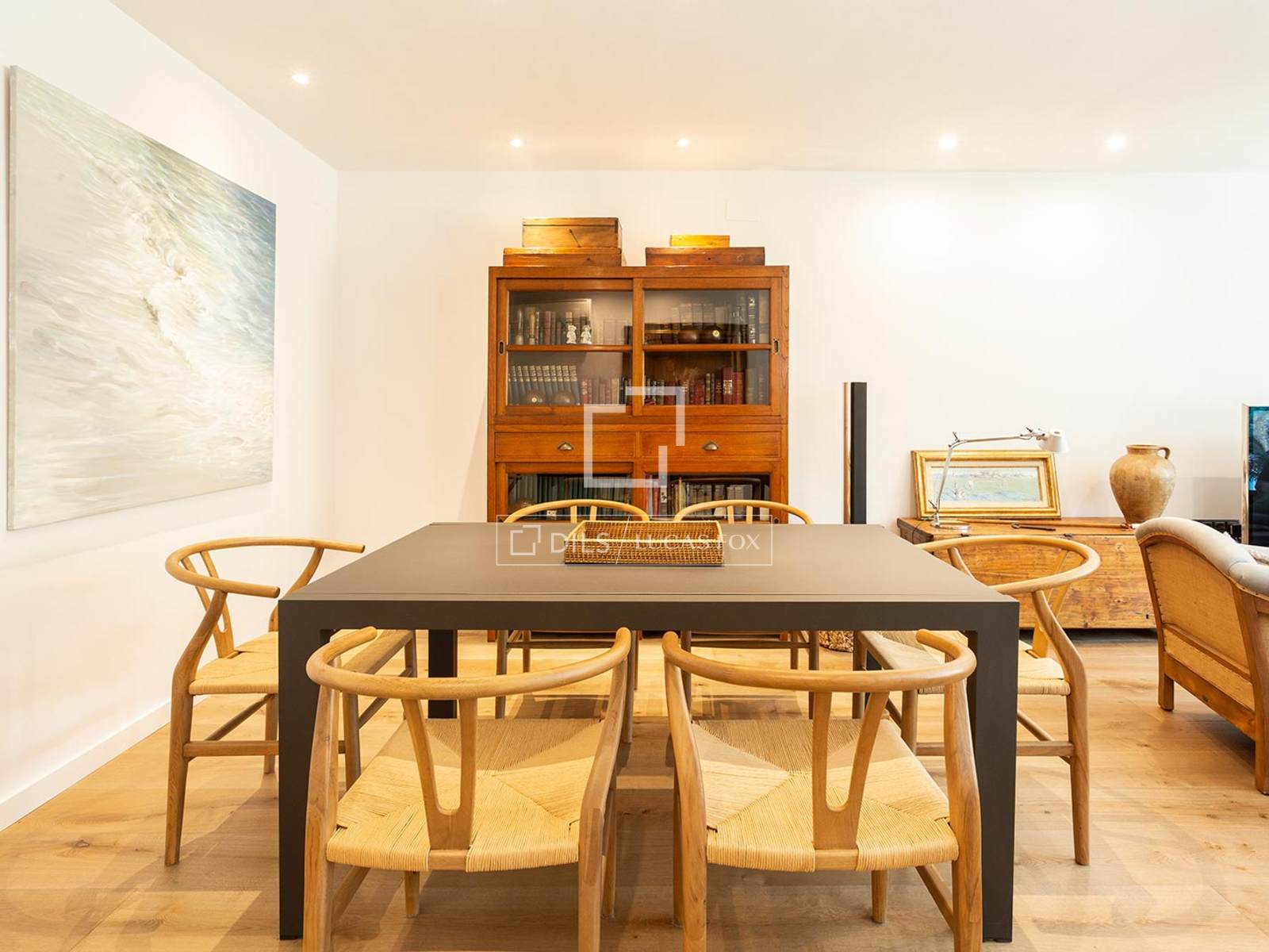 Apartamento en Barcelona, España 5 dormitorios, 204 m2 No. 192759