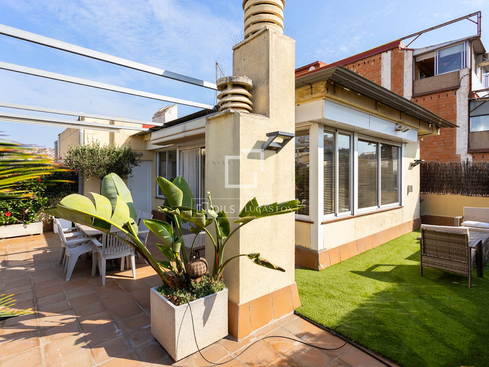 Penthouse in Barcelona, Spain 4 bedrooms, 166 sq.m. No. 192761
