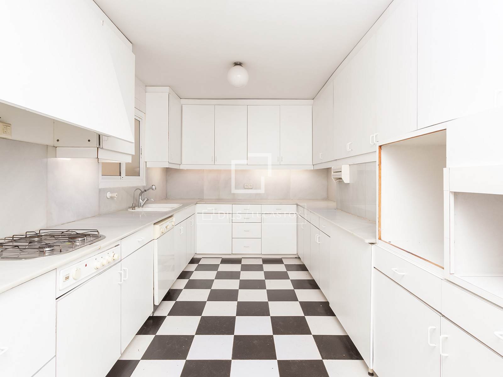 Wohnung in Barcelona, Spanien 5 Schlafzimmer, 244 m2 Nr. 192758