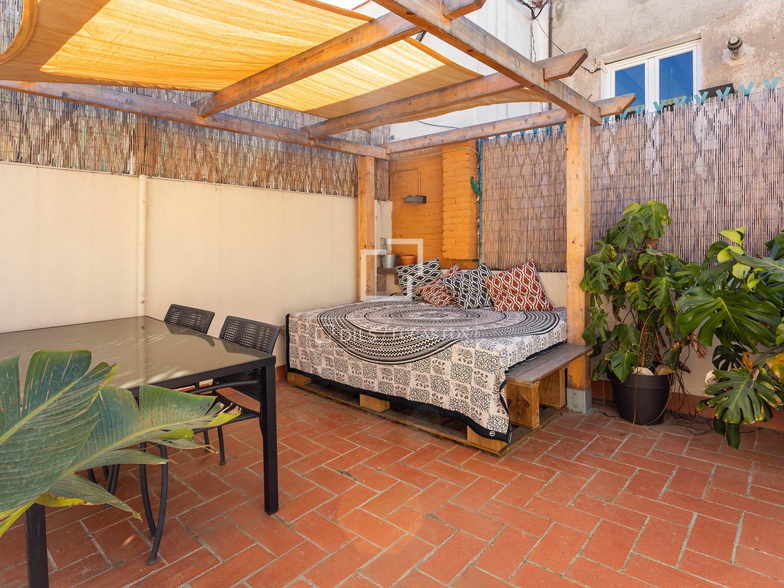 Attico a Barcelona, Spagna 2 camere da letto, 78 mq. N° 192757
