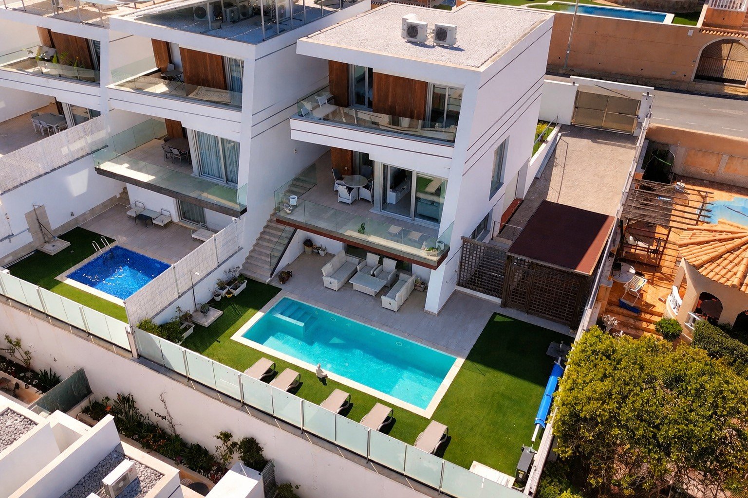 Villa a Villamartin, Alicante, Spagna 3 camere da letto, 102 mq. N° 179820