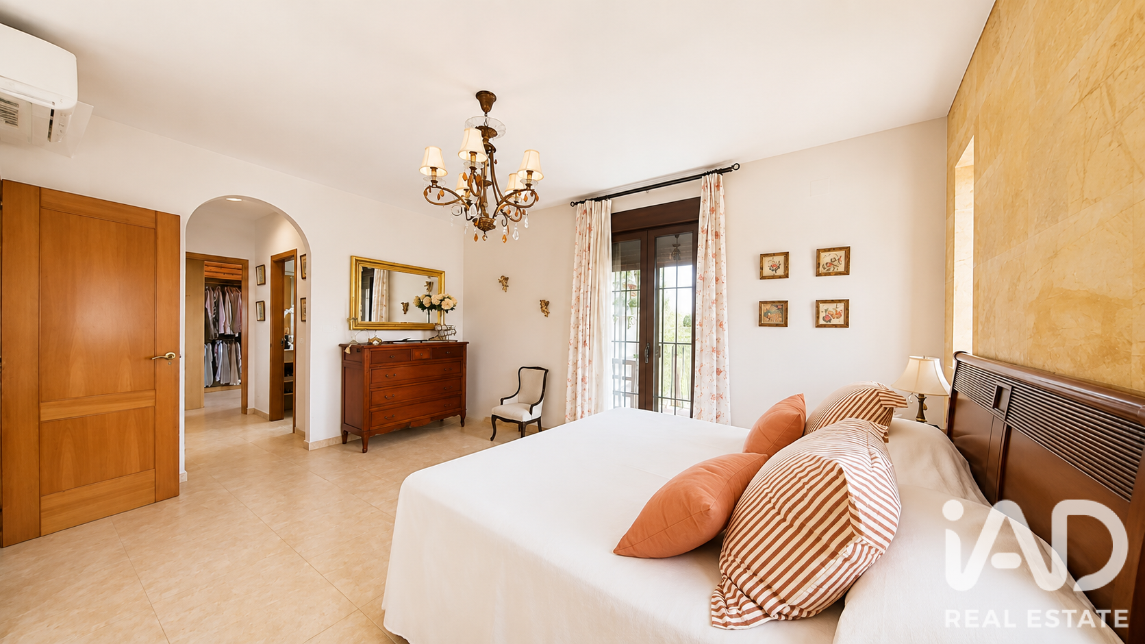 Māja Cordoba, Spānijā 6 istabas, 360 m2 Nr. 192204