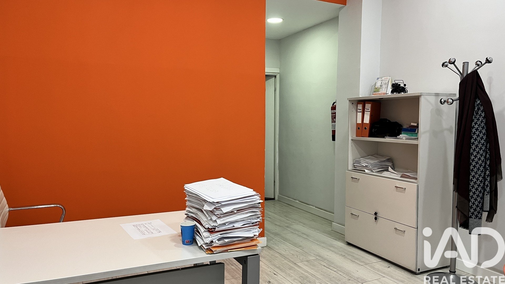 Propiedad comercial en Madrid, España 100 m2 No. 192208