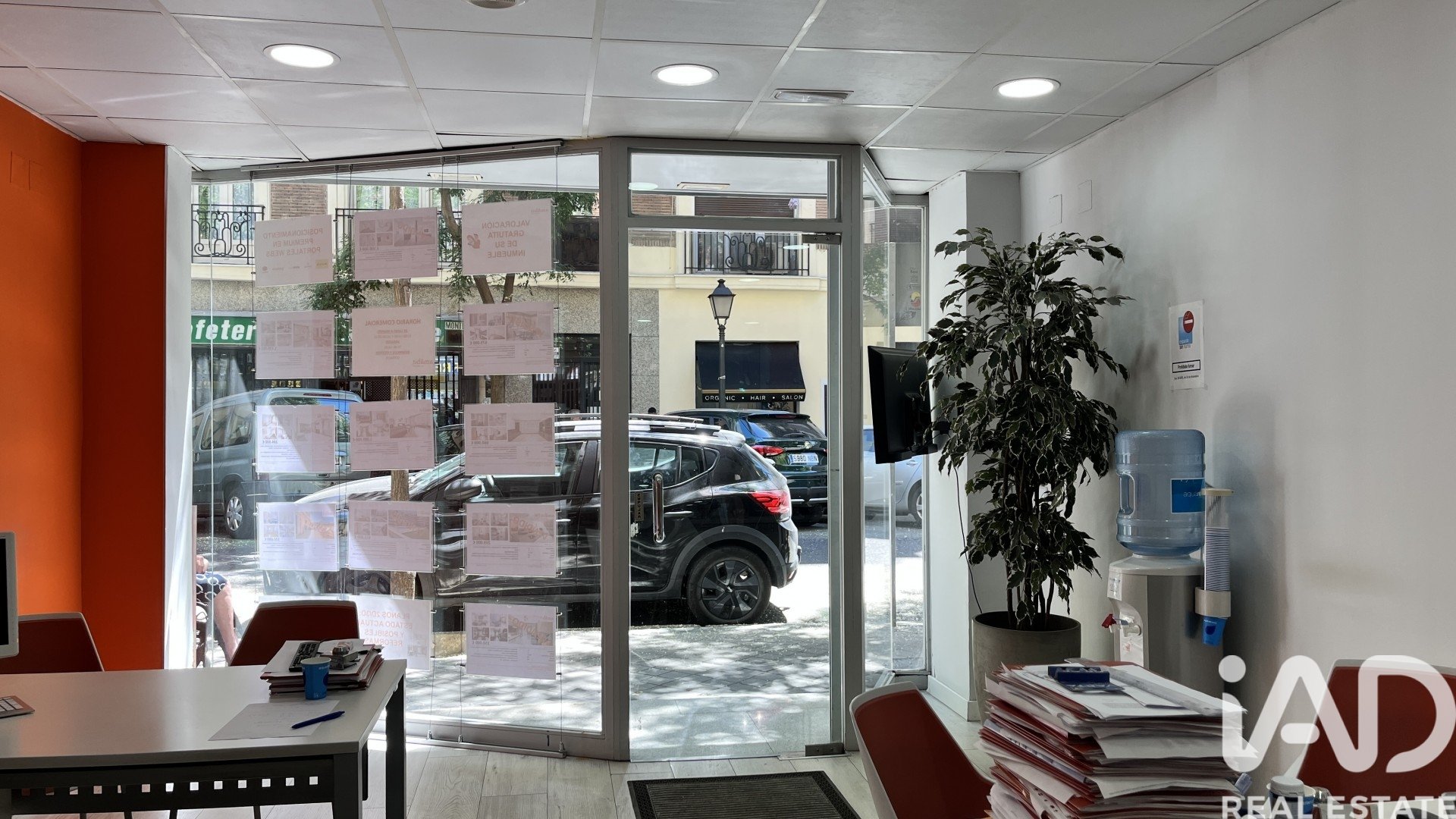 Propiedad comercial en Madrid, España 100 m2 No. 192208