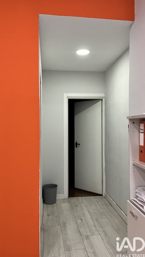 Propiedad comercial en Madrid, España 100 m2 No. 192208