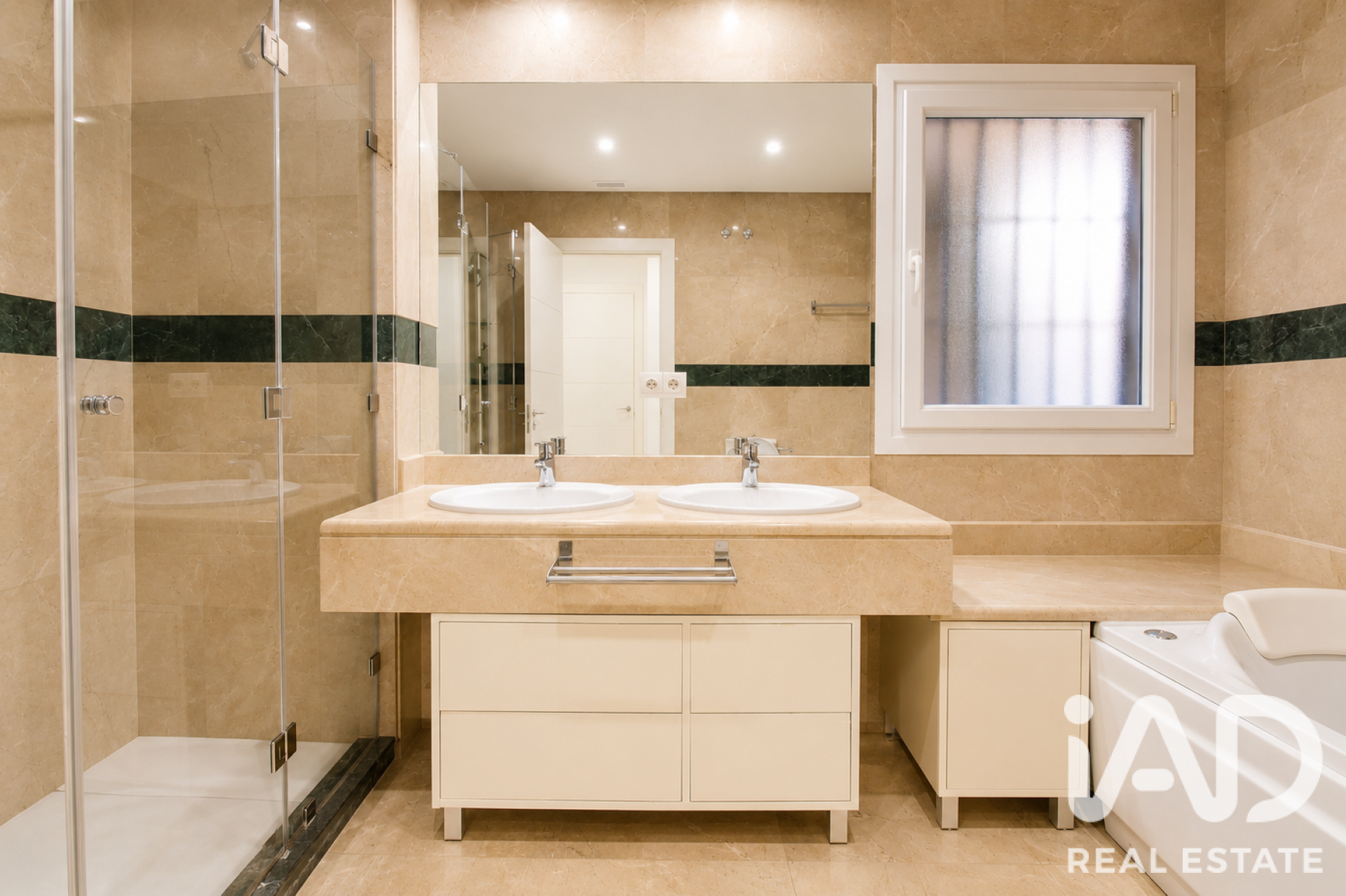 Dzīvoklis Marbella, Malaga, Spānijā 2 istabas, 170 m2 Nr. 192207