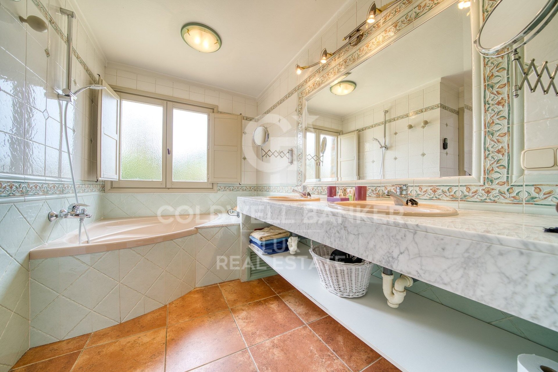 Villa Peralada, Girona, Spānijā 5 istabas, 546 m2 Nr. 160346