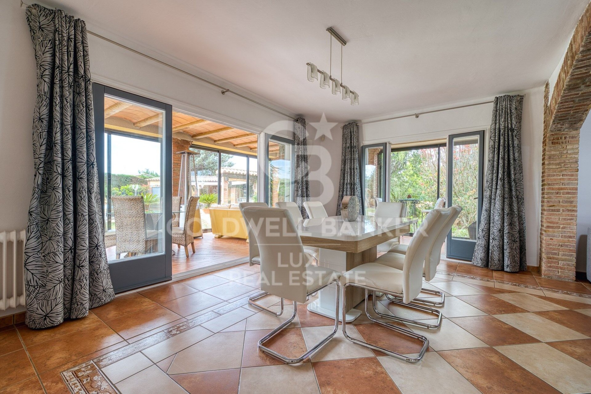 Villa Peralada, Girona, Spānijā 5 istabas, 546 m2 Nr. 160346