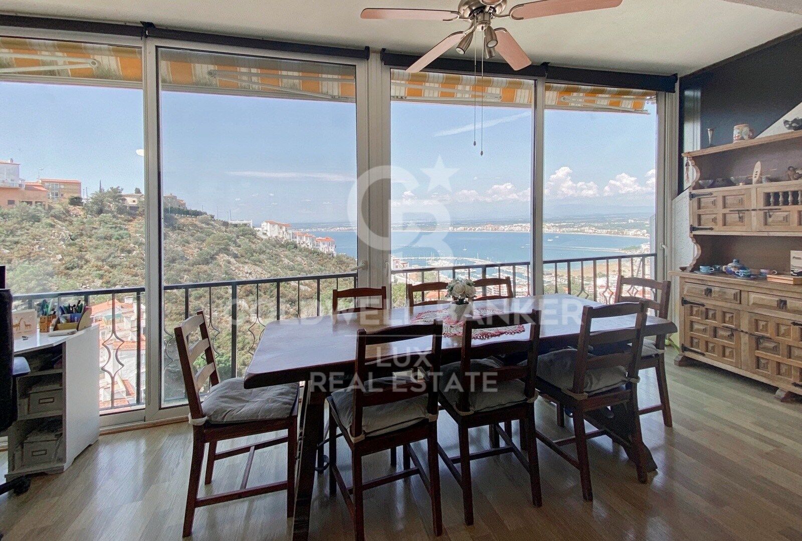Talo Roses, Girona, Espanja 4 makuuhuonetta, 230 m2 No. 160343