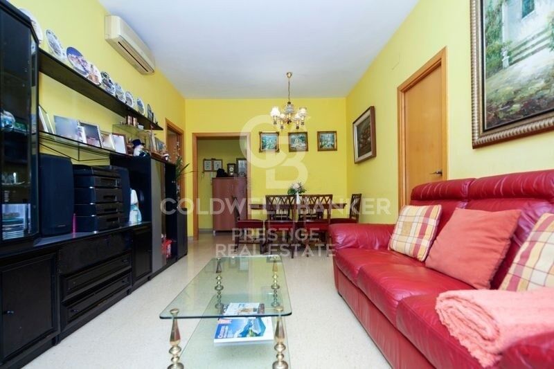 Apartamento en Barcelona, España 3 dormitorios, 99 m2 No. 160342