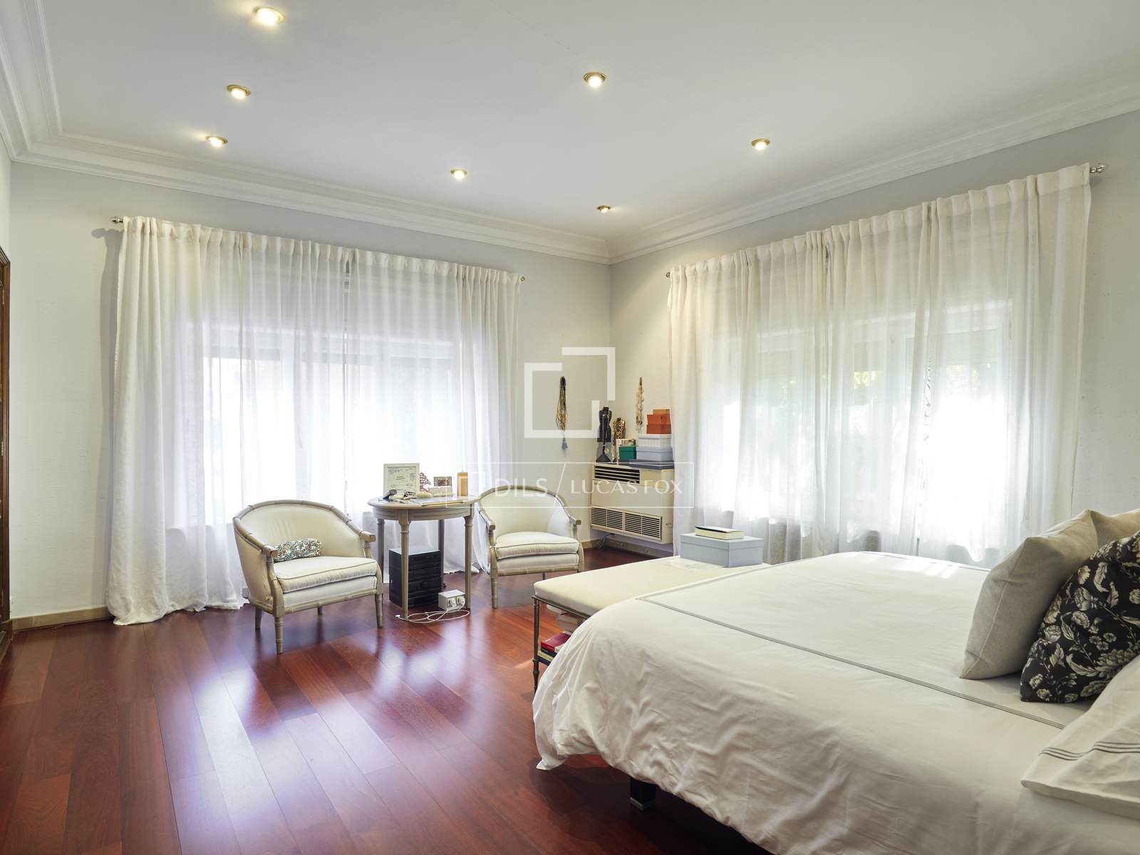 Dzīvoklis Barcelona, Spānijā 6 istabas, 453 m2 Nr. 160820