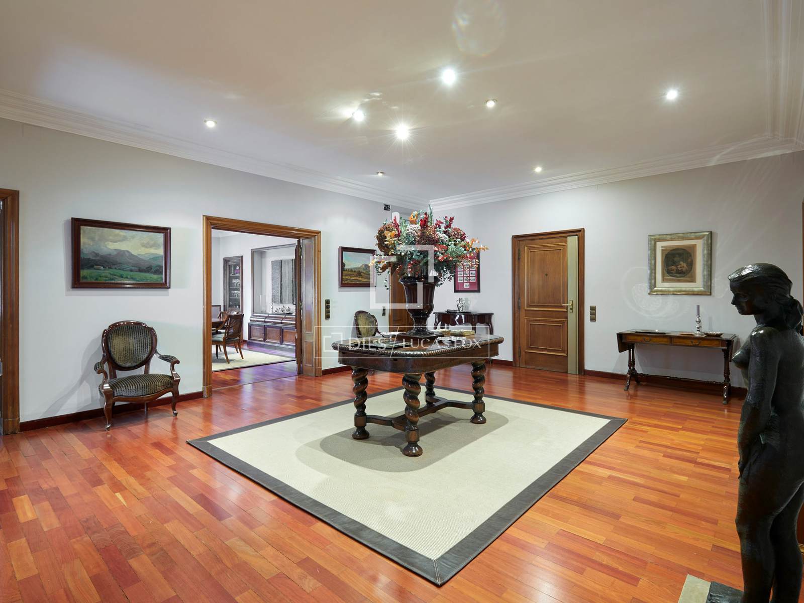 Dzīvoklis Barcelona, Spānijā 6 istabas, 453 m2 Nr. 160820