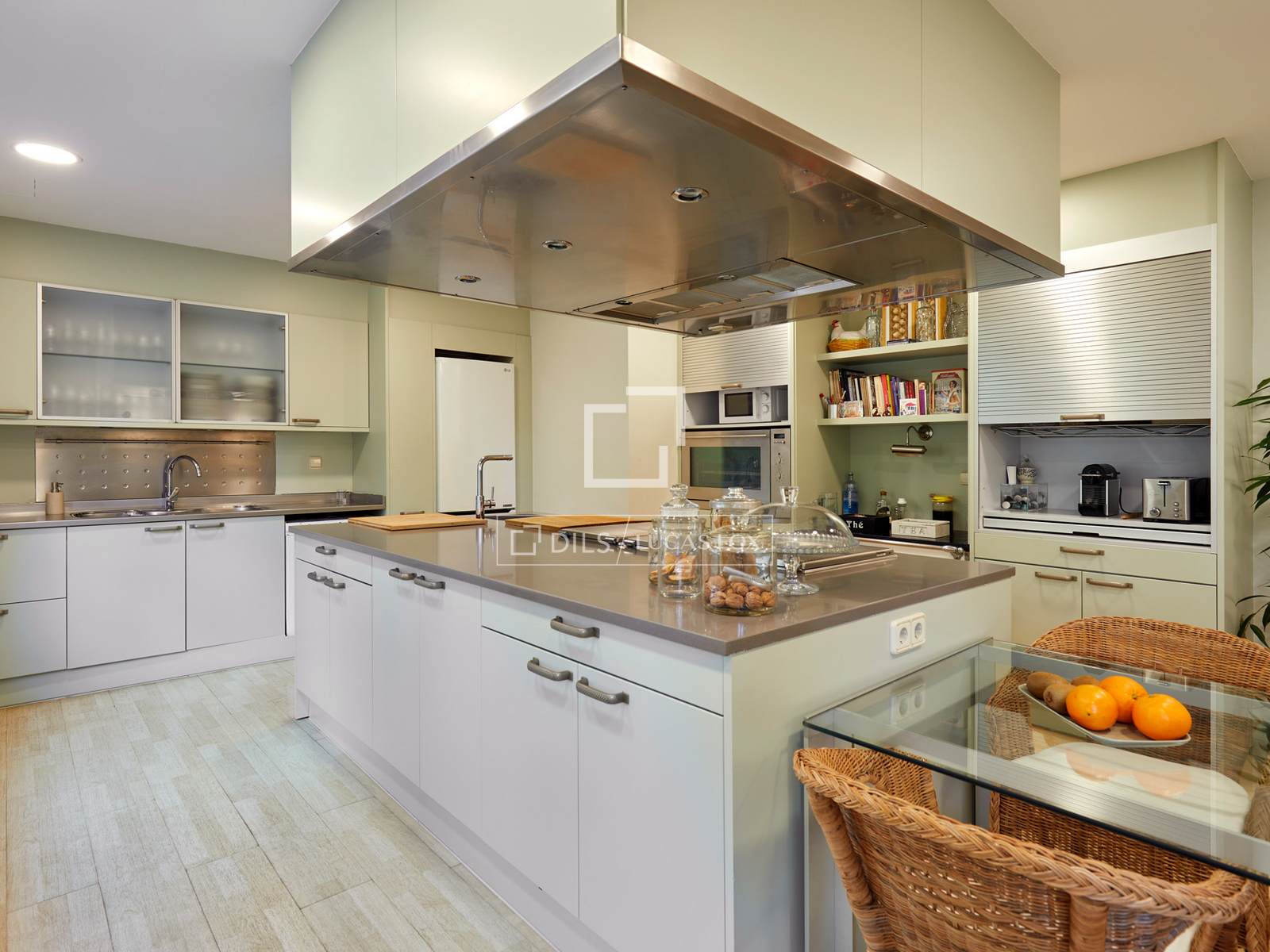 Dzīvoklis Barcelona, Spānijā 6 istabas, 453 m2 Nr. 160820