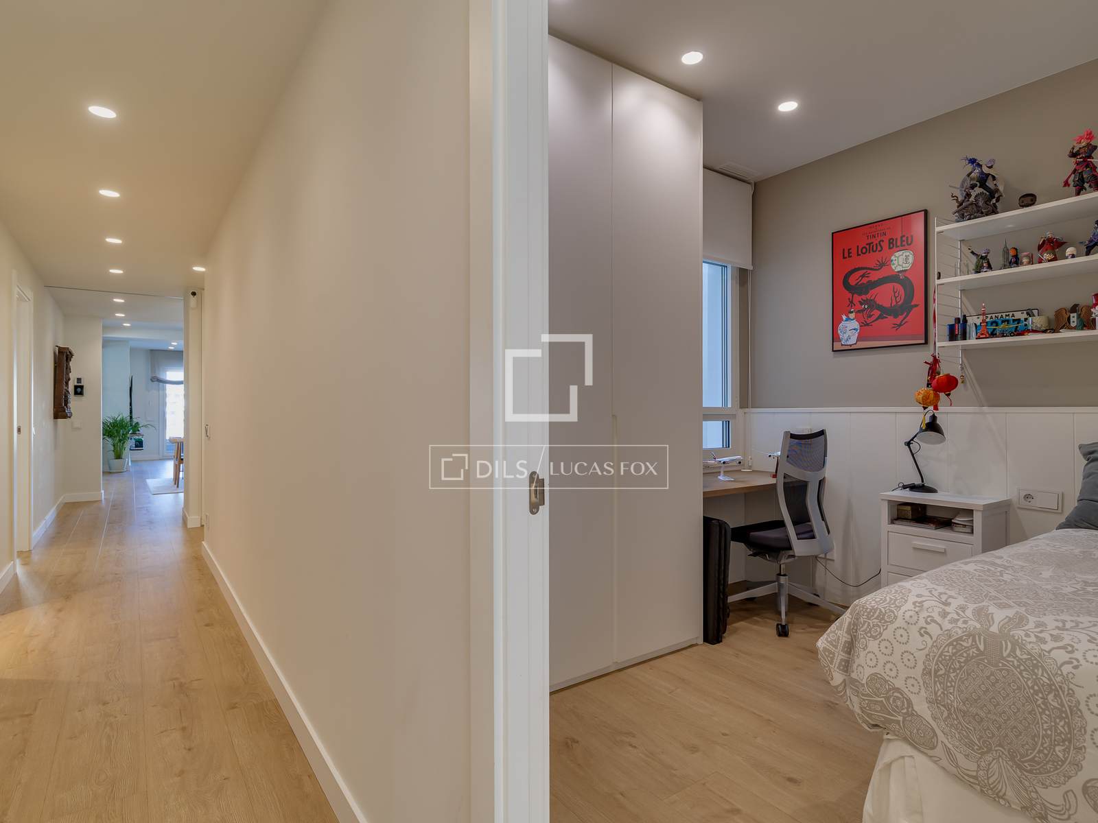 Wohnung in Barcelona, Spanien 5 Schlafzimmer, 146 m2 Nr. 160822
