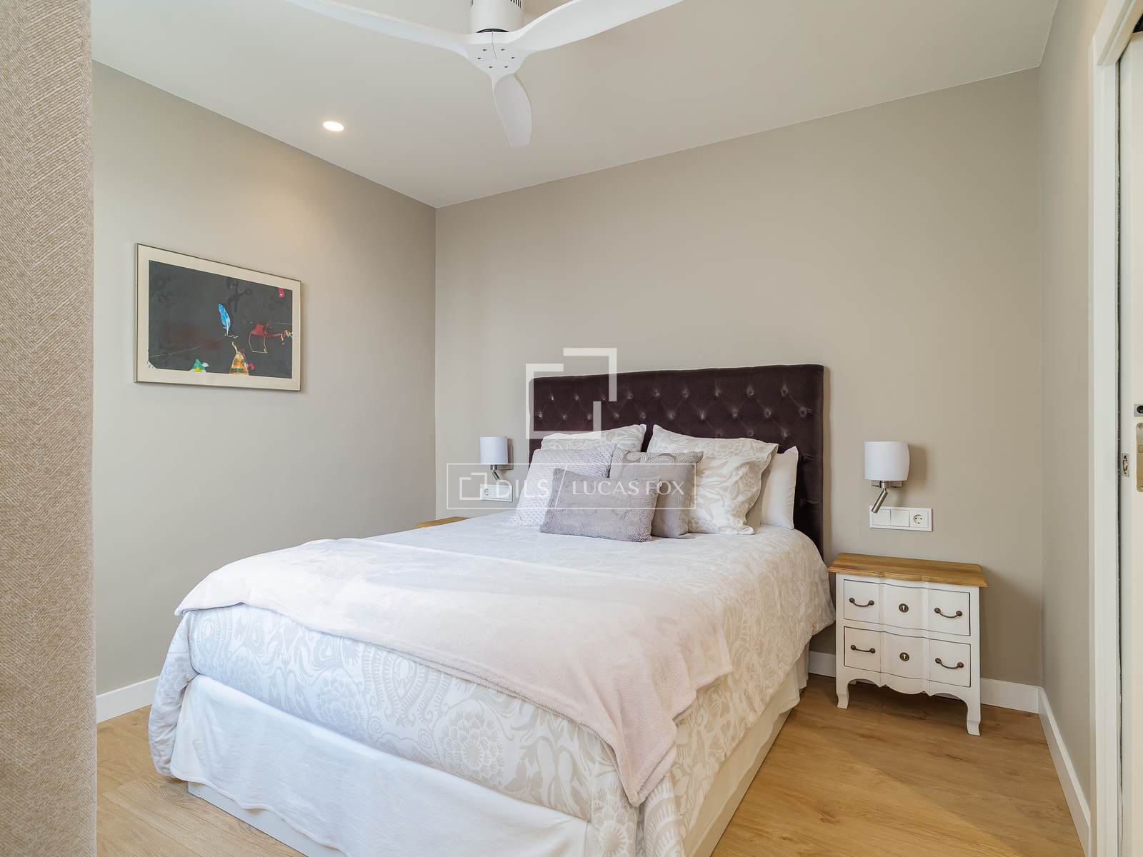 Wohnung in Barcelona, Spanien 5 Schlafzimmer, 146 m2 Nr. 160822
