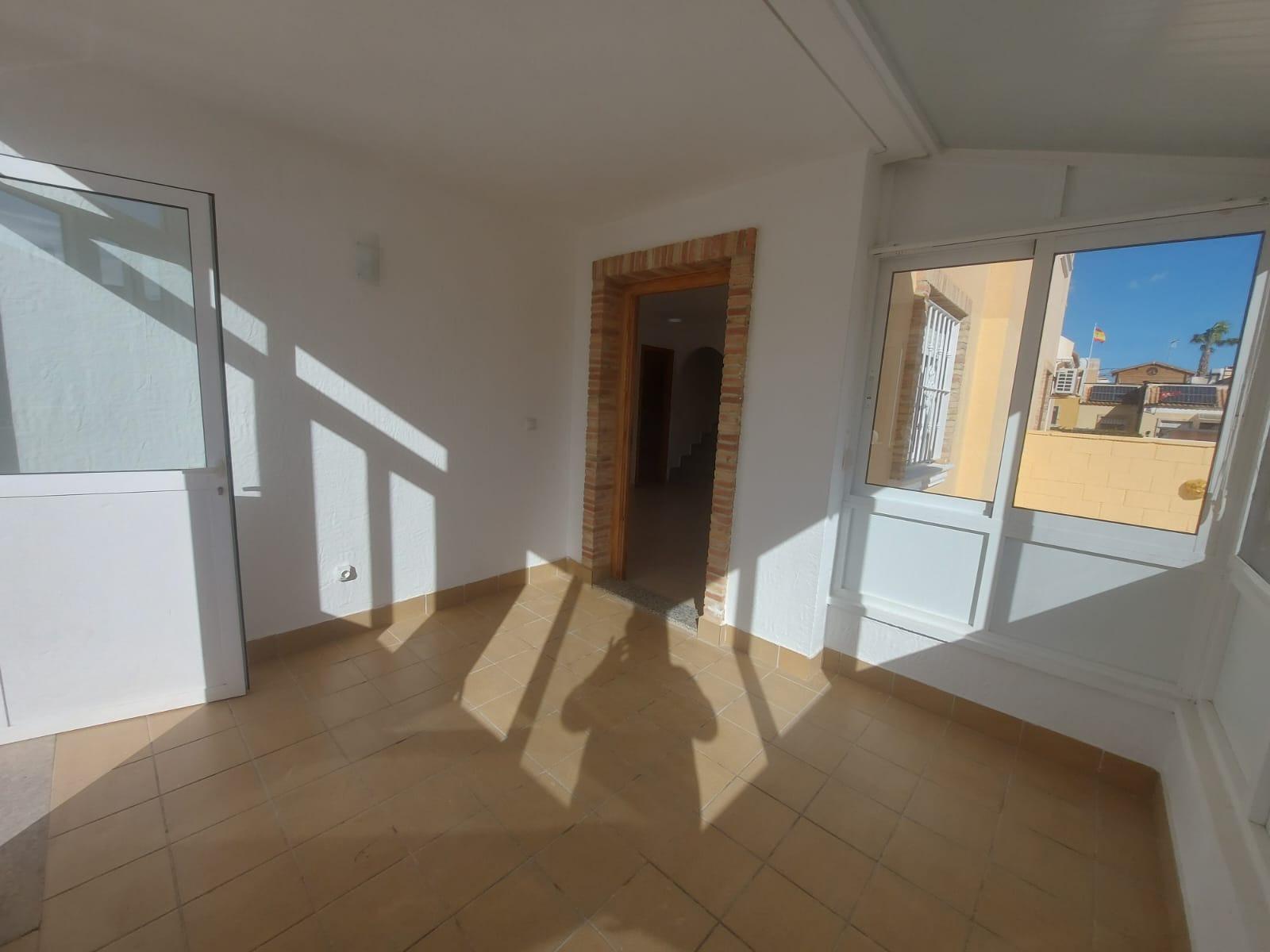 Villa à Alicante, Espagne 3 chambres, 120 m2 No. 189757