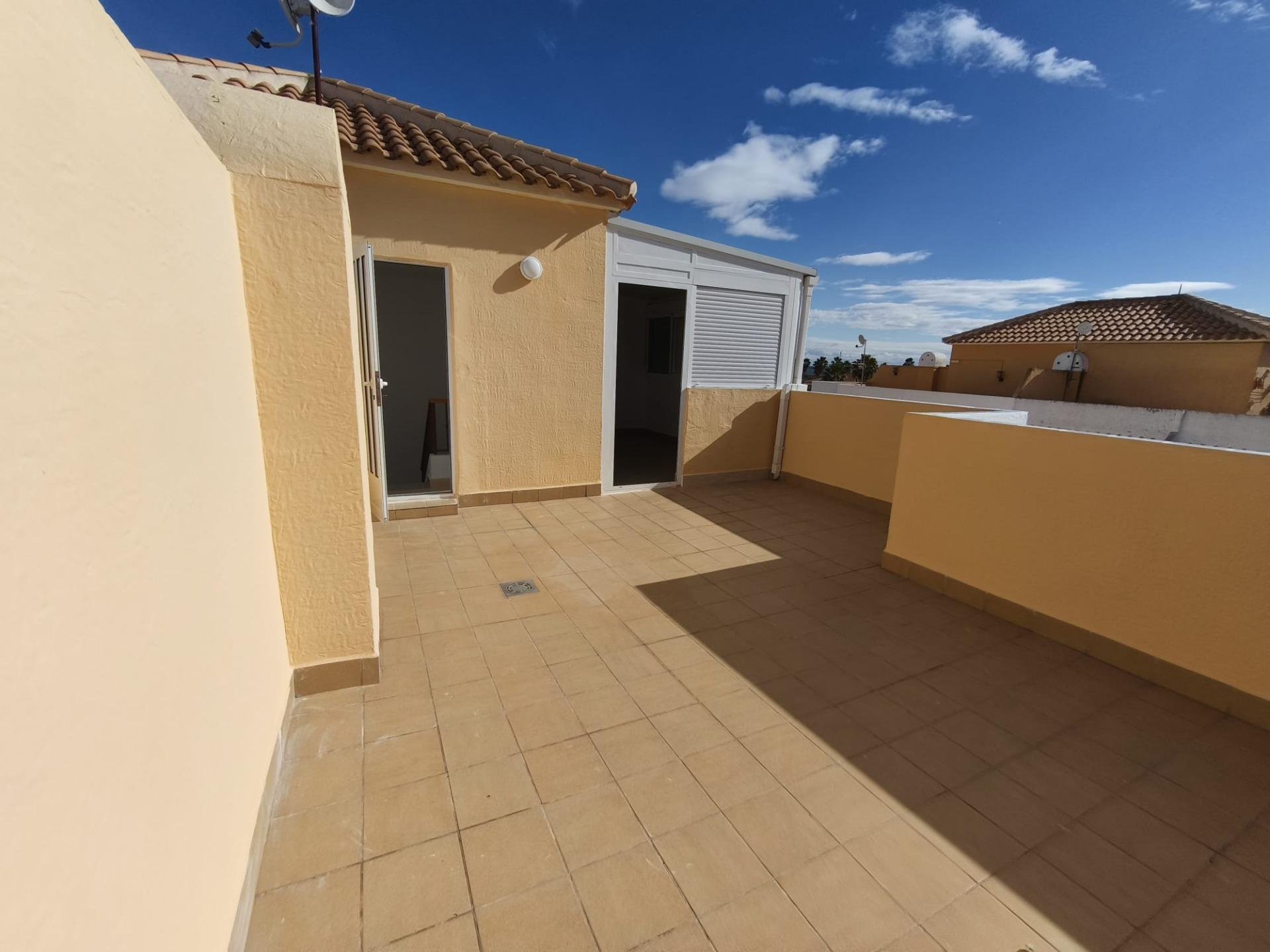 Villa à Alicante, Espagne 3 chambres, 120 m2 No. 189757
