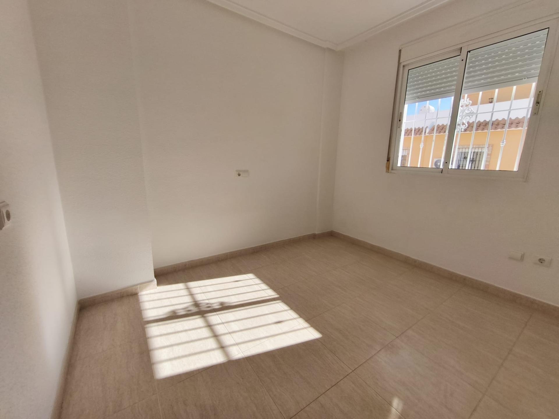 Villa à Alicante, Espagne 3 chambres, 120 m2 No. 189757