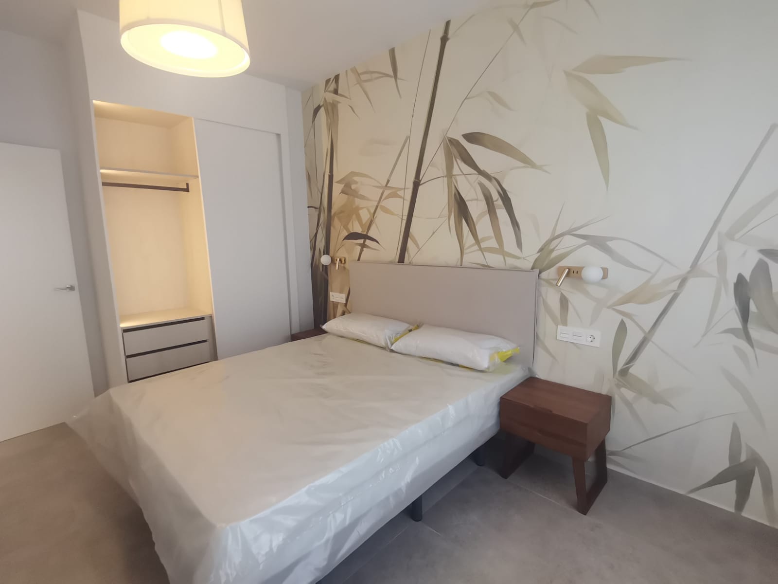 Apartamento en Torrevieja, Alicante, España 1 dormitorio, 57 m2 No. 189760