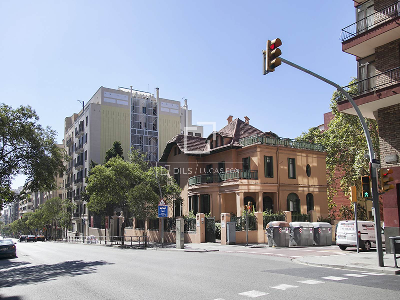 Appartamento a Barcelona, Spagna 4 camere da letto, 201 mq. N° 192556