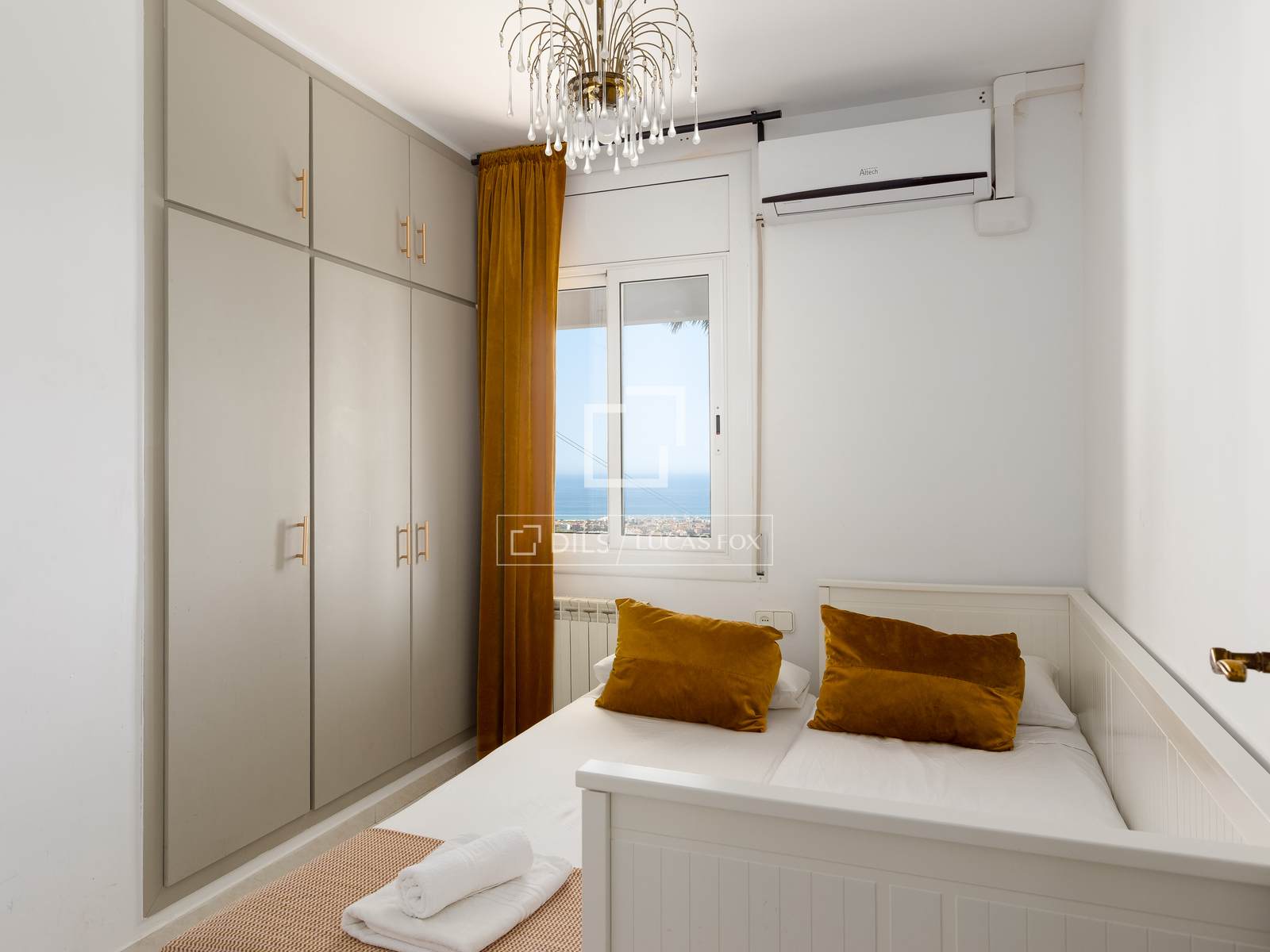 Villa a Premia De Dalt, Barcelona, Spagna 6 camere da letto, 406 mq. N° 192553