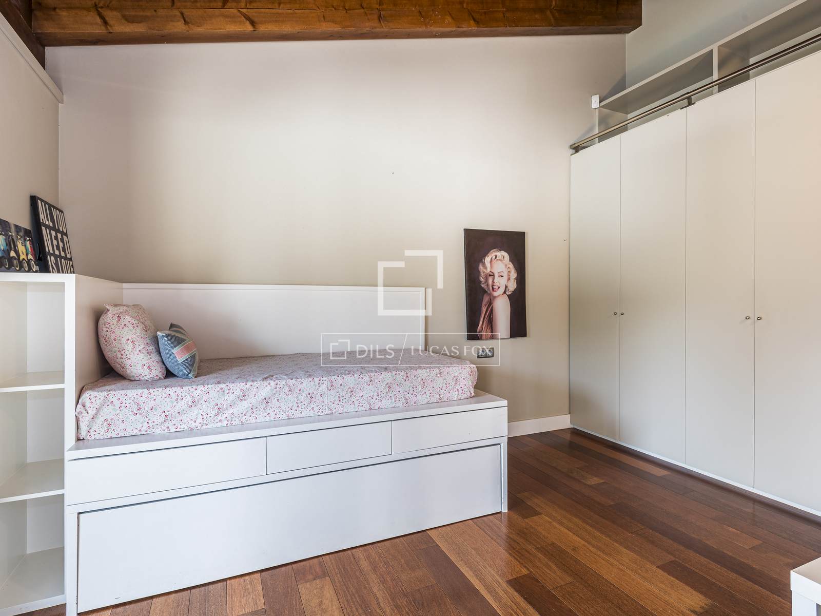 Villa a Matadepera, Barcelona, Spagna 5 camere da letto, 628 mq. N° 192558