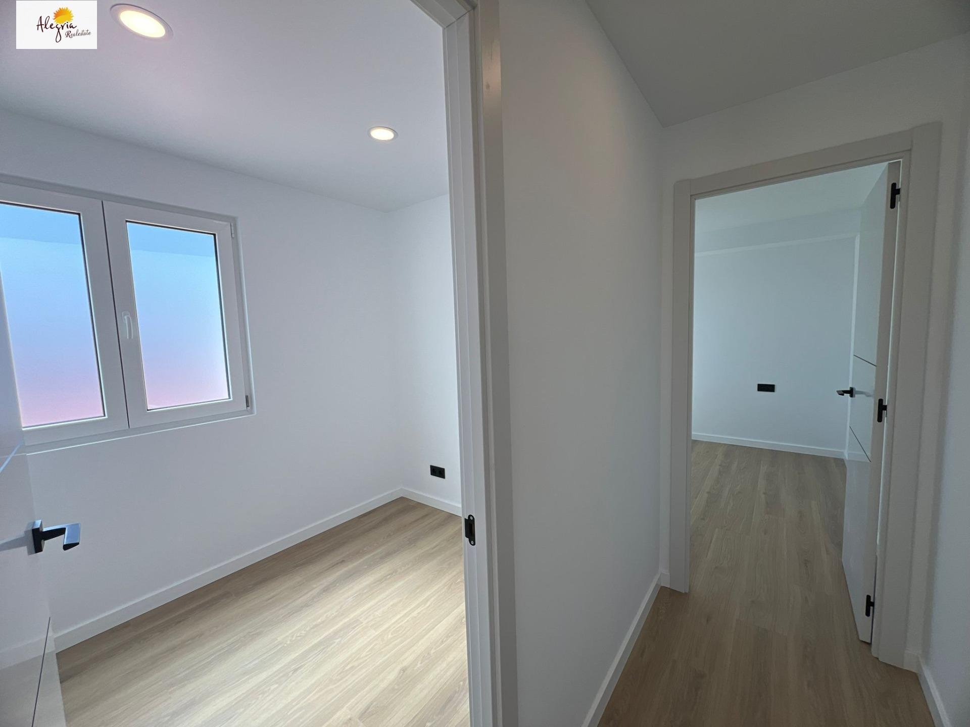 Penthouse in Picanya, Valencia, Spain 1 bedroom, 70 sq.m. No. 177806