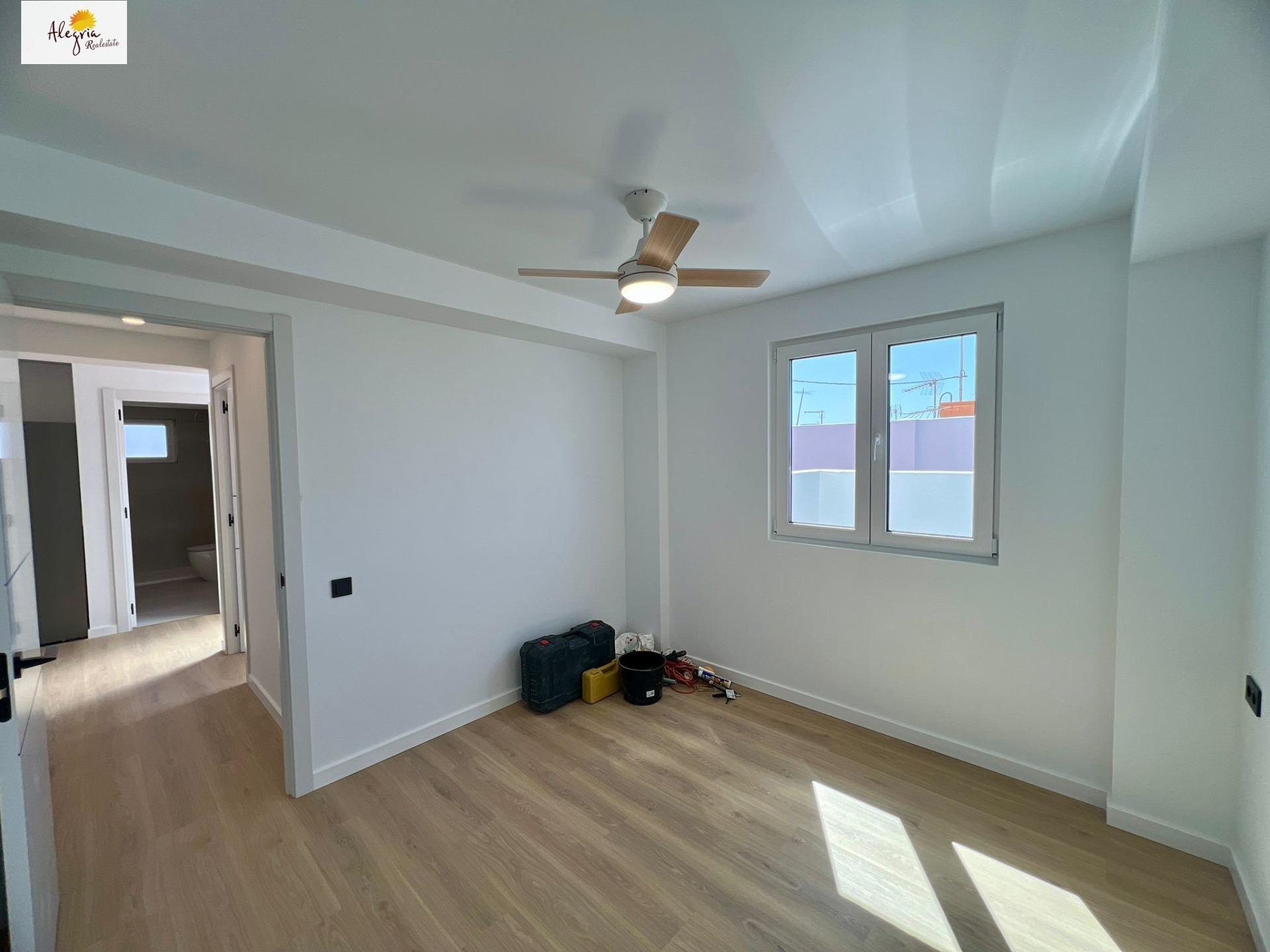 Penthouse in Picanya, Valencia, Spain 1 bedroom, 70 sq.m. No. 177806