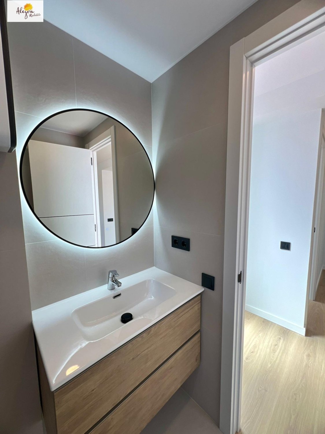 Penthouse in Picanya, Valencia, Spain 1 bedroom, 70 sq.m. No. 177806