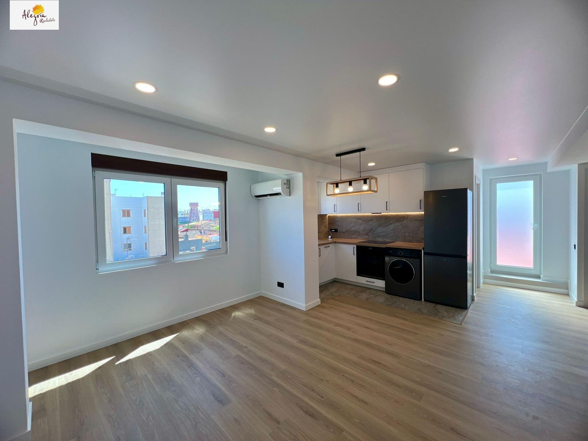 Penthouse in Picanya, Valencia, Spain 1 bedroom, 70 sq.m. No. 177806