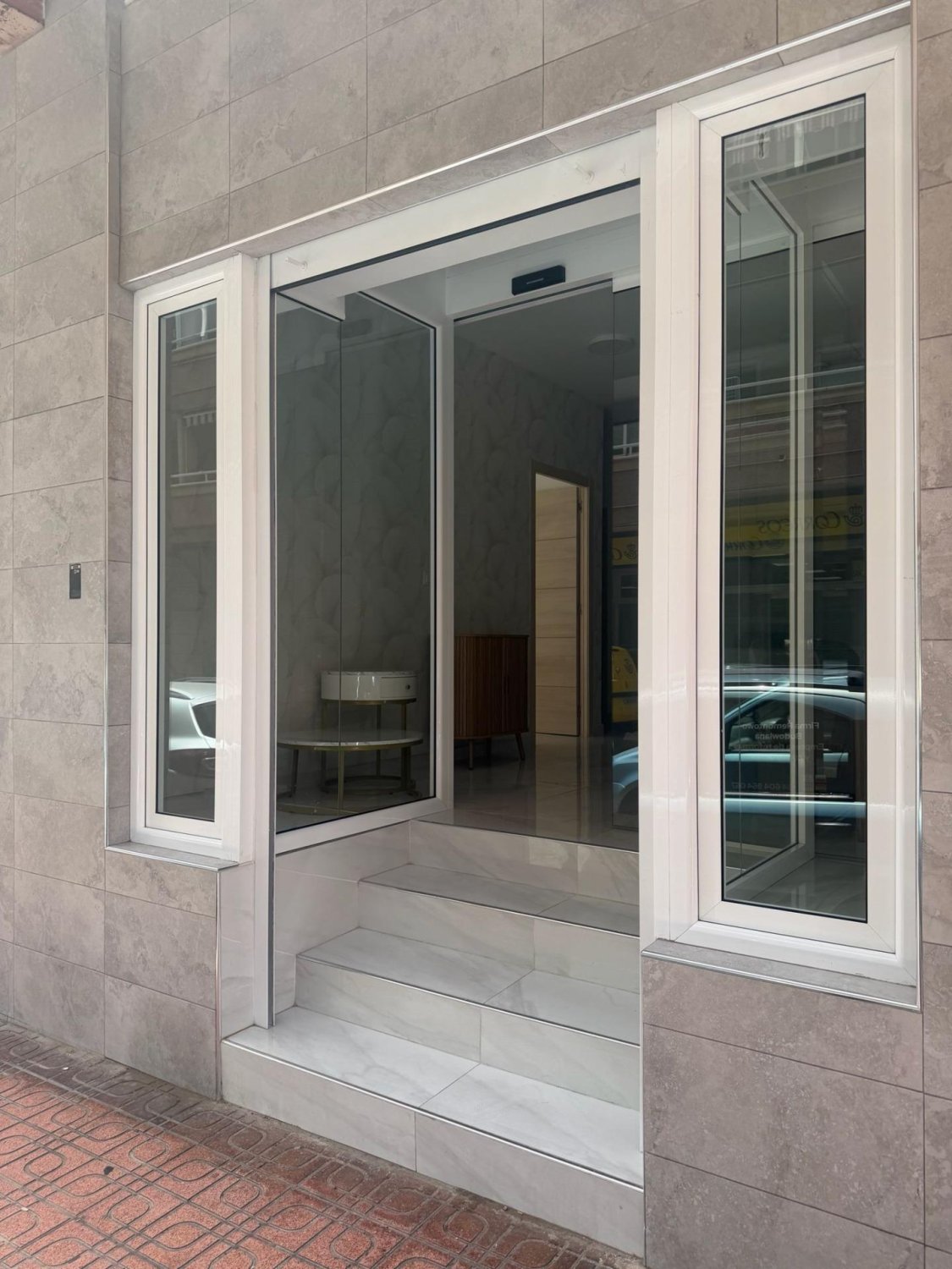 Propiedad comercial en Torrevieja, Alicante, España 87.85 m2 No. 177804