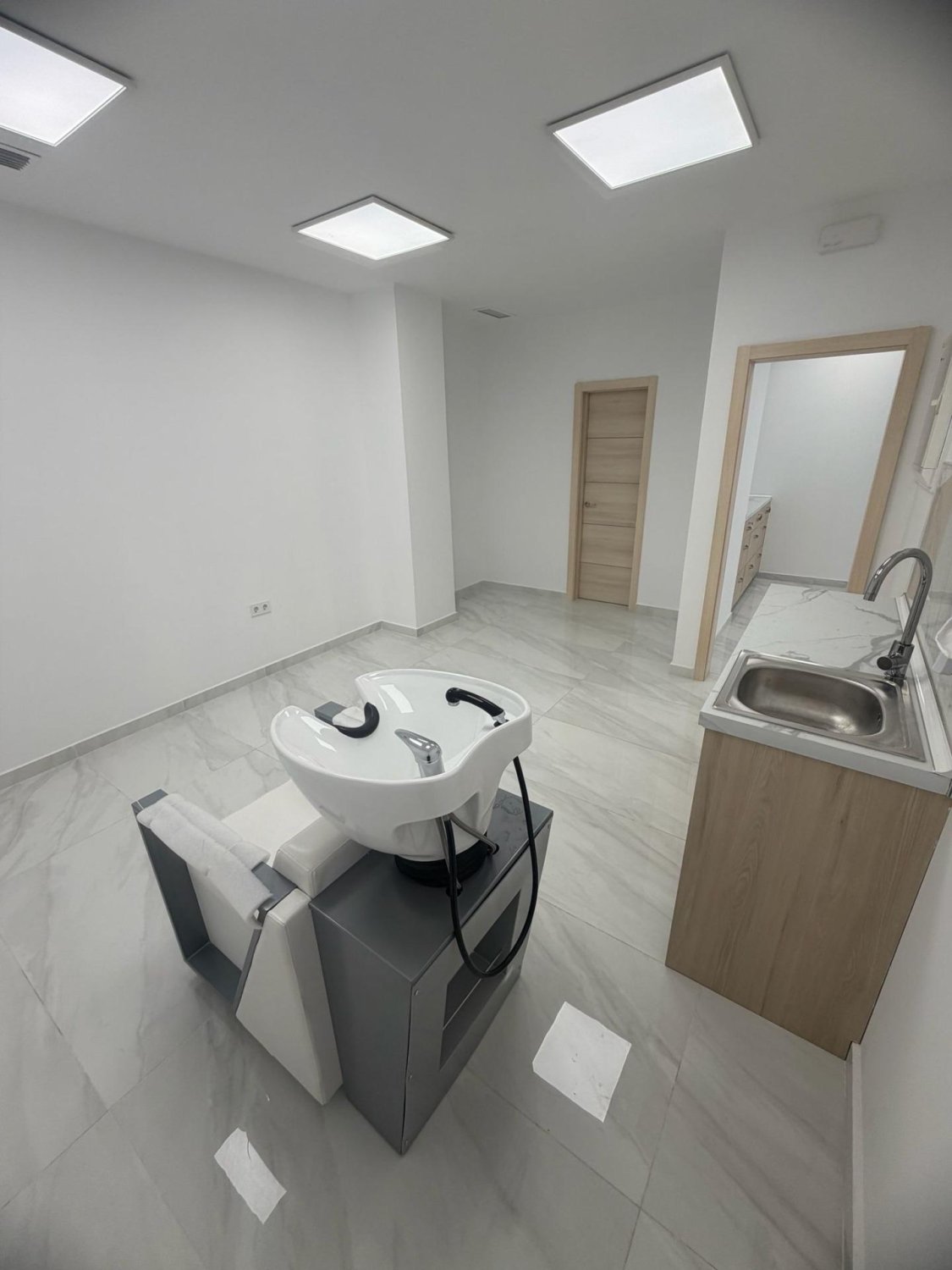 Propiedad comercial en Torrevieja, Alicante, España 87.85 m2 No. 177804