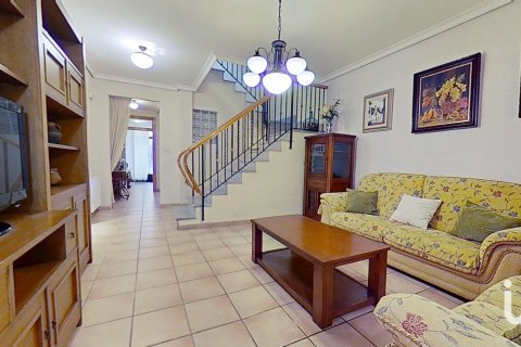 Casa a Vila-real, Castellon, Spagna 4 camere da letto, 194 mq. N° 153693