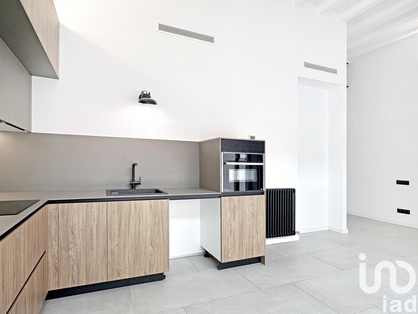 Apartamento en Barcelona, España 2 dormitorios, 75 m2 No. 153692