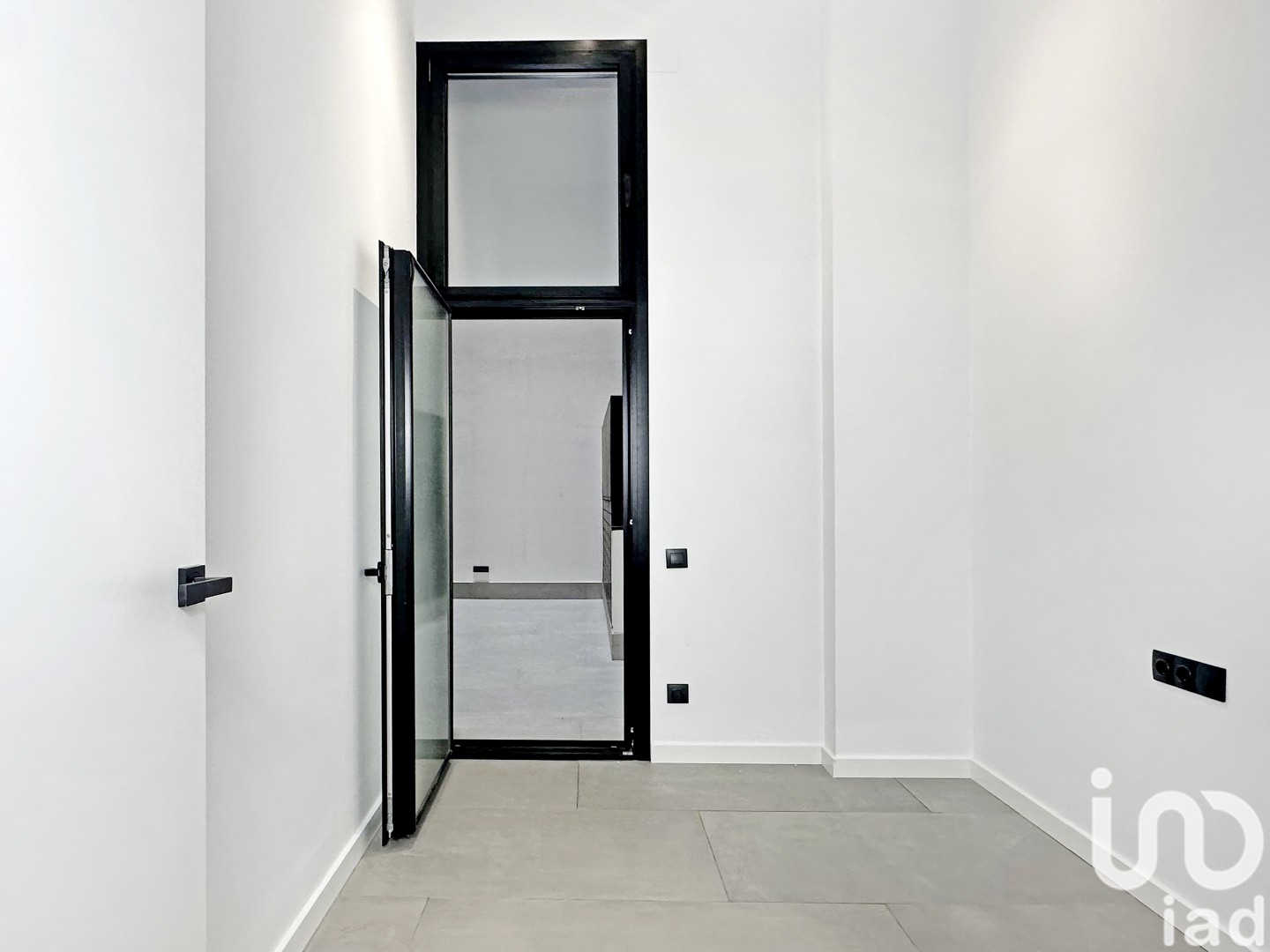 Apartamento en Barcelona, España 2 dormitorios, 75 m2 No. 153692