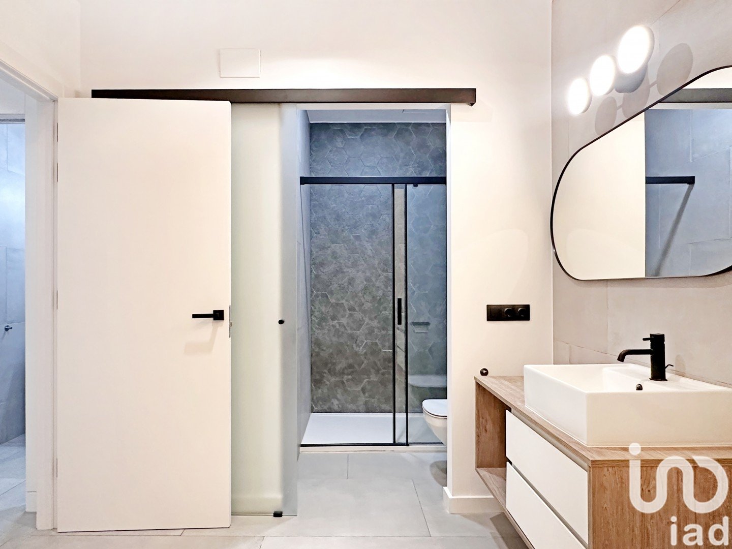Apartamento en Barcelona, España 2 dormitorios, 75 m2 No. 153692