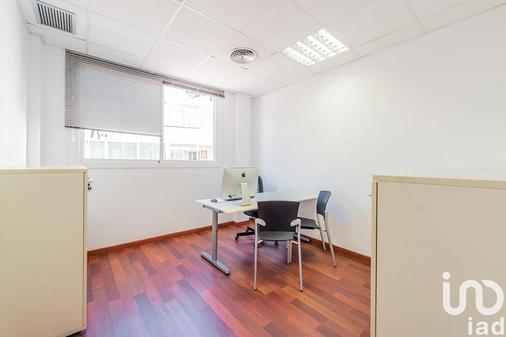 Commercial property à Sitges, Barcelona, Espagne 10 chambres, 174 m2 No. 153689