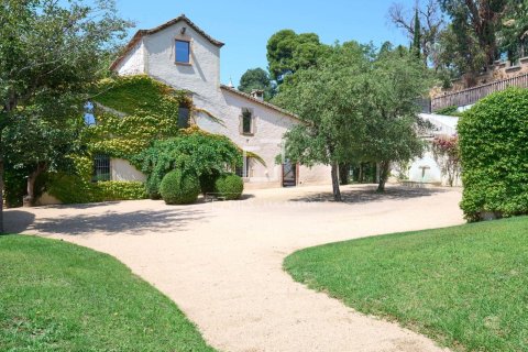 Villa in Alella, Barcelona, Spanien 5 Schlafzimmer, 752 m2 Nr. 150281