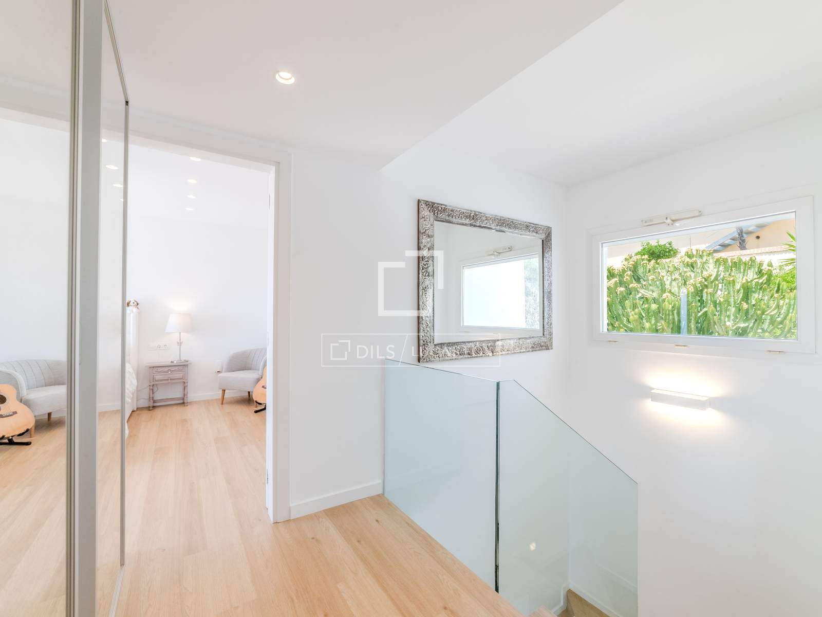 Villa in Sitges, Barcelona, Spain 5 bedrooms, 245 sq.m. No. 150283