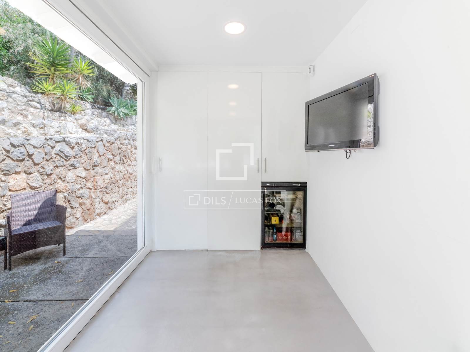 Villa in Sitges, Barcelona, Spain 5 bedrooms, 245 sq.m. No. 150283