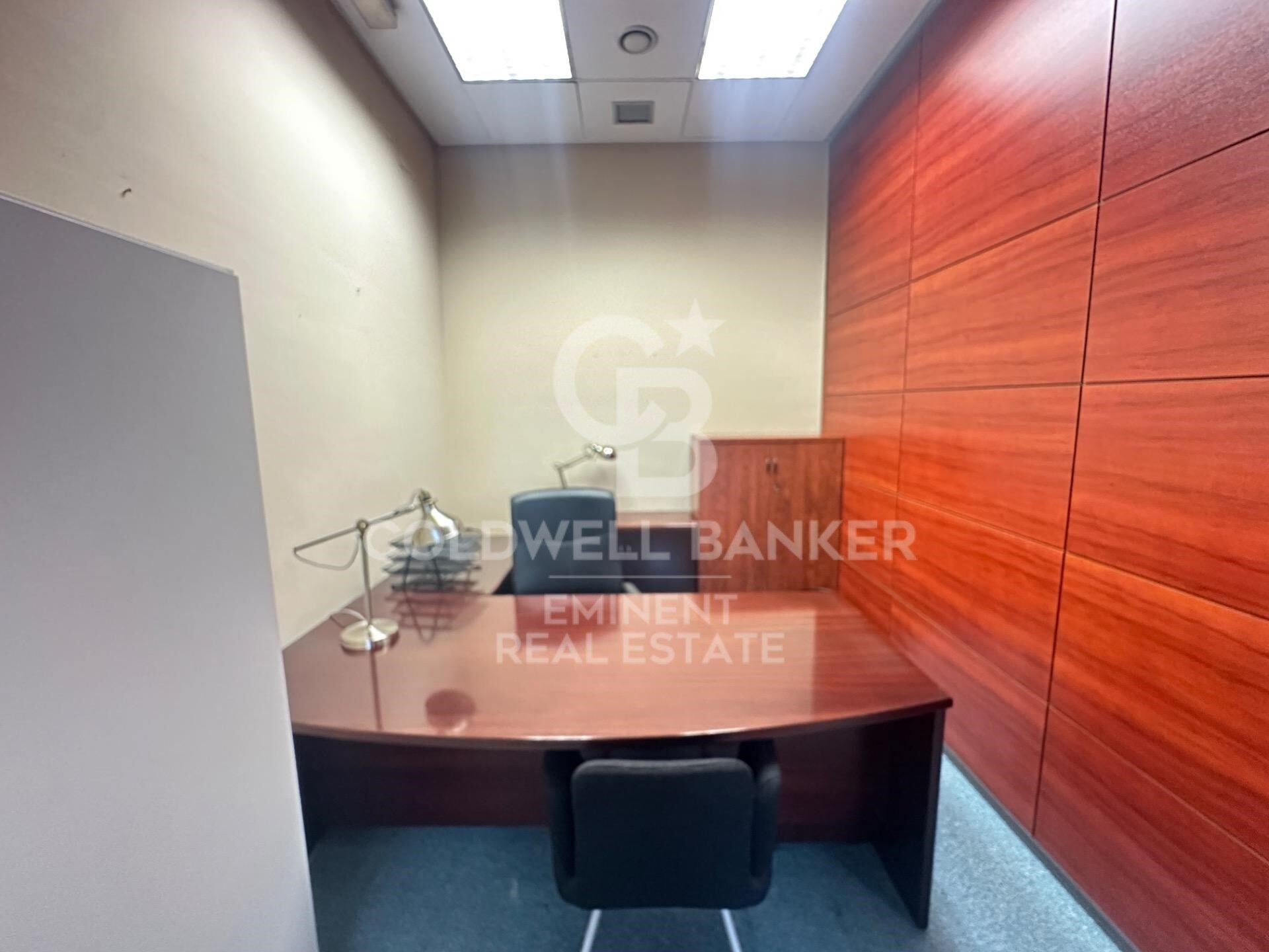 Liikekiinteistö Barcelona, Espanja 181 m2 No. 179076