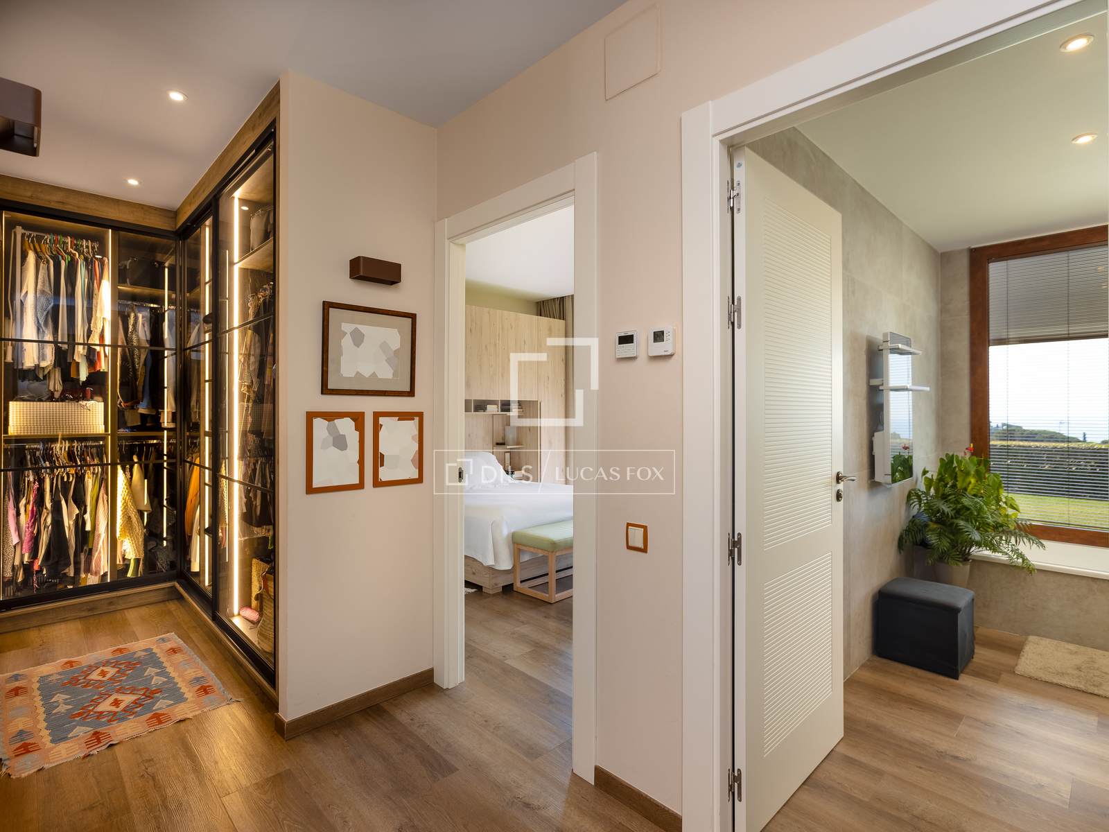 Villa in Sant Vicenc De Montalt, Barcelona, Spain 5 bedrooms, 500 sq.m. No. 192723