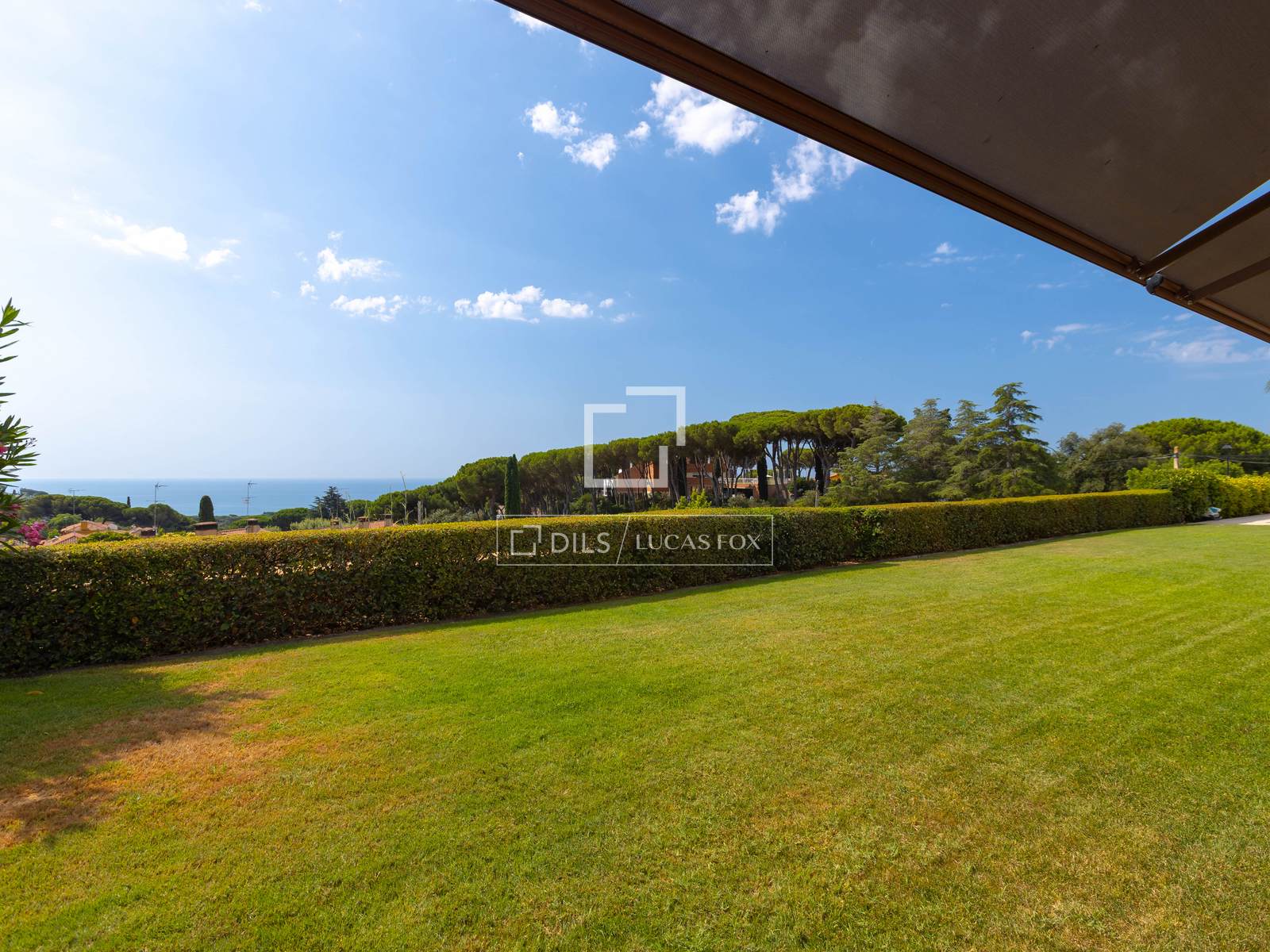 Villa in Sant Vicenc De Montalt, Barcelona, Spain 5 bedrooms, 500 sq.m. No. 192723