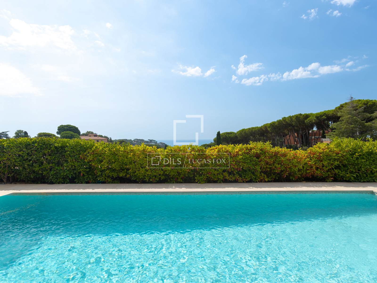 Villa in Sant Vicenc De Montalt, Barcelona, Spain 5 bedrooms, 500 sq.m. No. 192723
